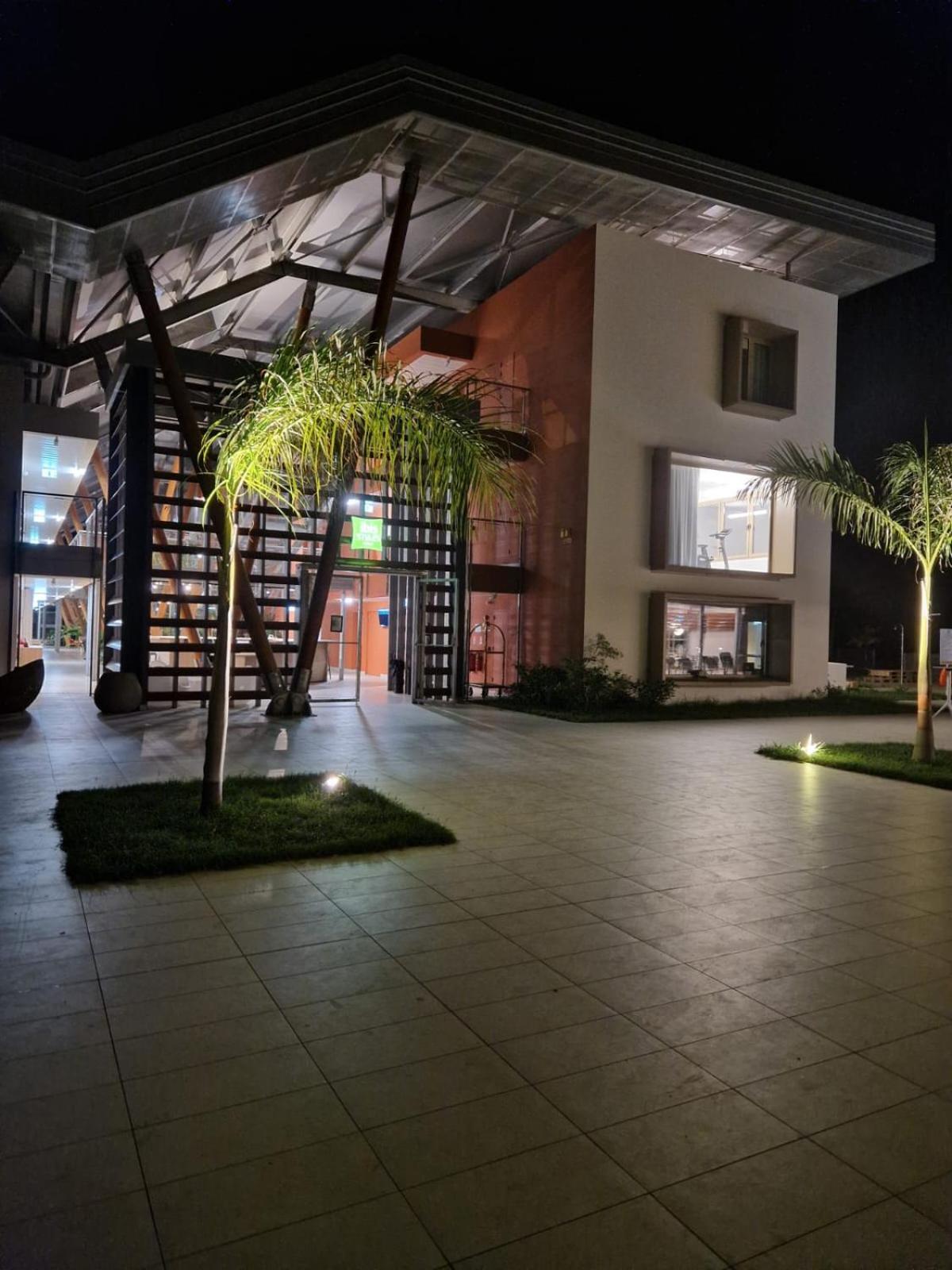 Ibis Styles Mayotte Aeroport Pamandzi 외부 사진